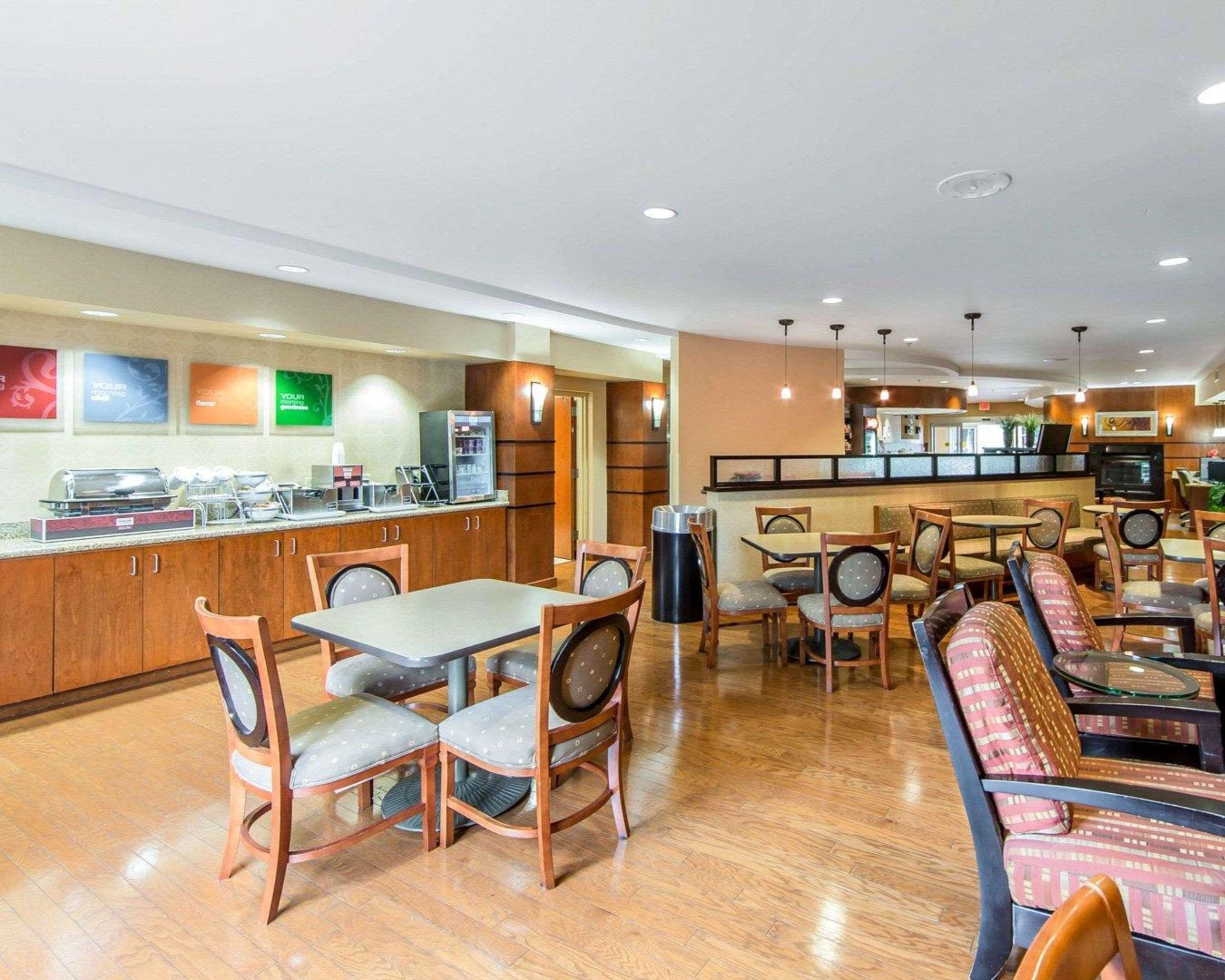 Comfort Suites North Ноксвілл Екстер'єр фото